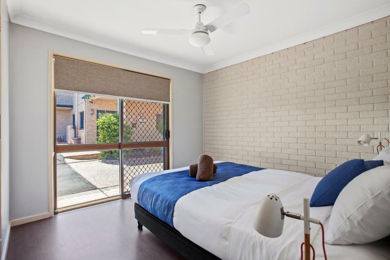 טוומבה Clifford Gardens Motor Inn מראה חיצוני תמונה